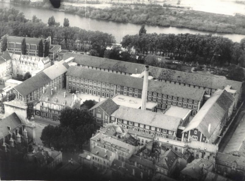 Fichier:Seita 1955.jpg